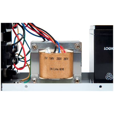 Линейно-интерактивный ИБП LP 850VA (510Вт) Линейно-интерактивный ИБП LP 850VA (510Вт)
