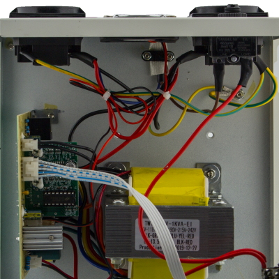 Стабілізатор напруги LP-W-1750RD (1000Вт / 7 ступ) Стабілізатор напруги LP-W-1750RD (1000Вт / 7 ступ)